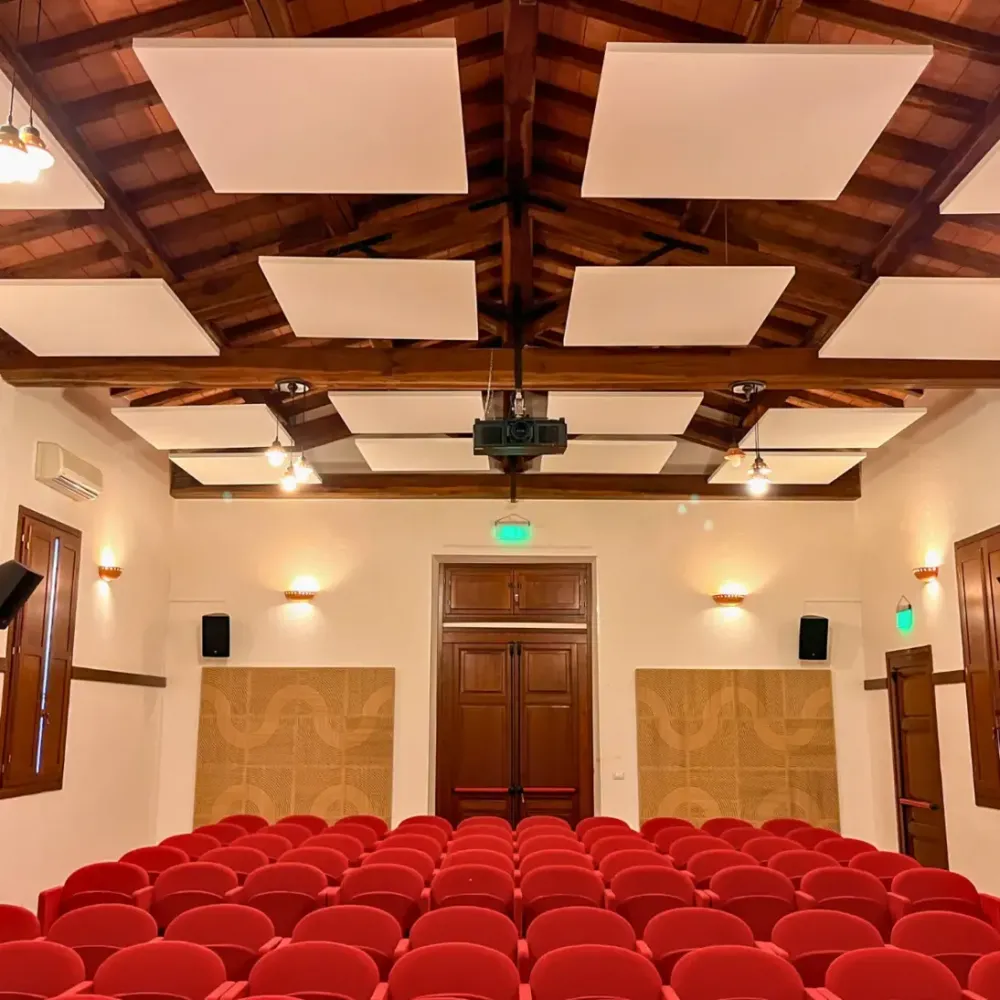 Cinema Acoustic Solution for Isola dElba